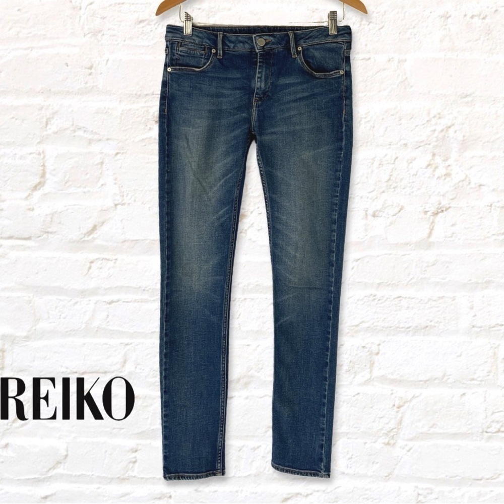 Reiko Low Rise Slim Leg Jeans Size 27 Dark Wash Blue Denim